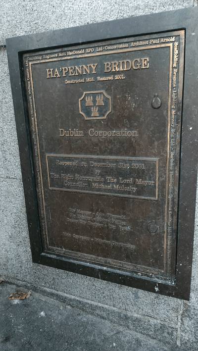 Plaque at the north end of the Ha'penny Bridge, Dublin